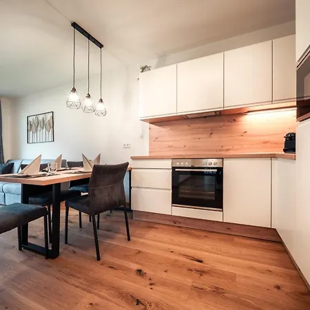 Апартаменты Conrad By Schladming-appartements Шладминг